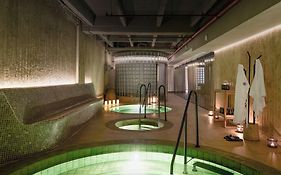 Wellcomm Spa & Hotel